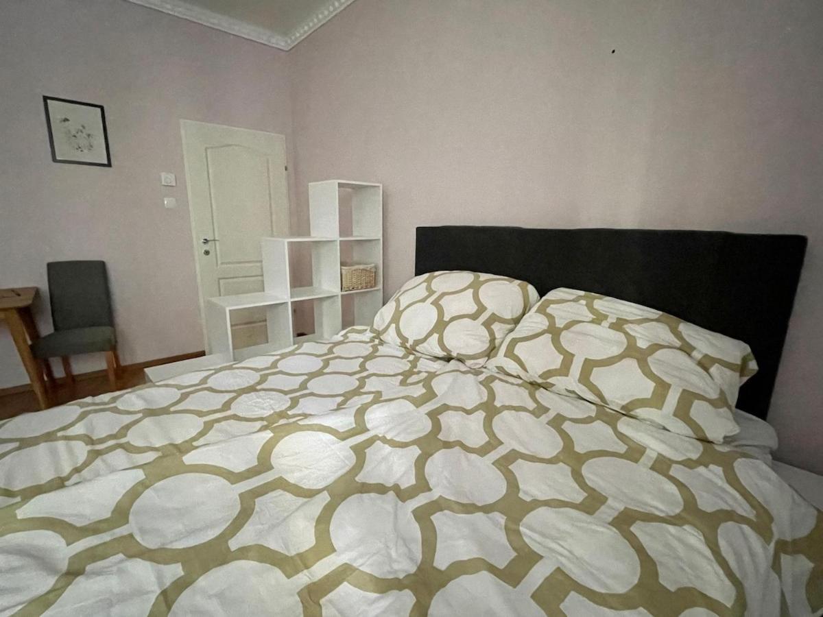 Gemutliche Wohnung Mit Super Lage Vienna Exterior photo