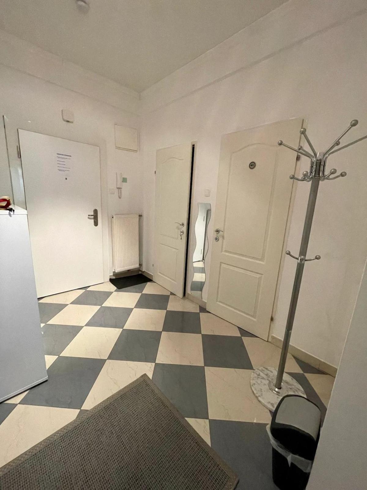 Gemutliche Wohnung Mit Super Lage Vienna Exterior photo