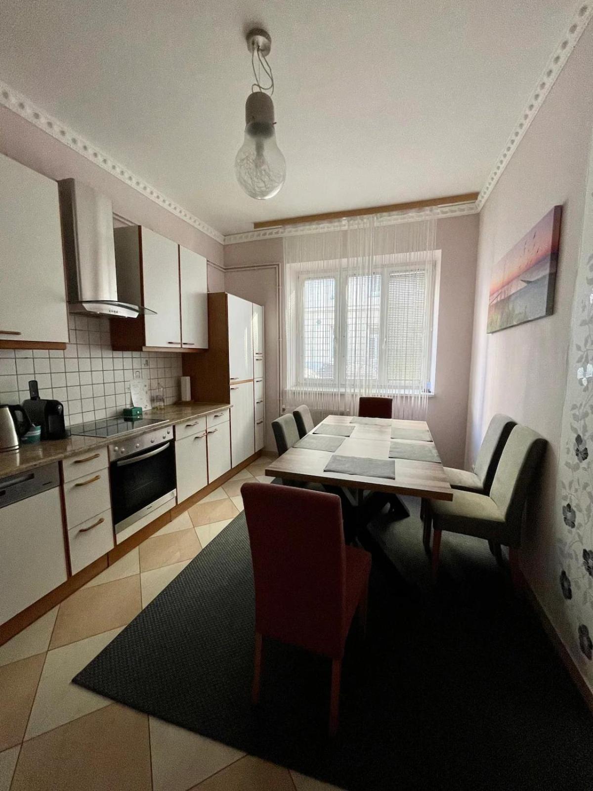 Gemutliche Wohnung Mit Super Lage Vienna Exterior photo